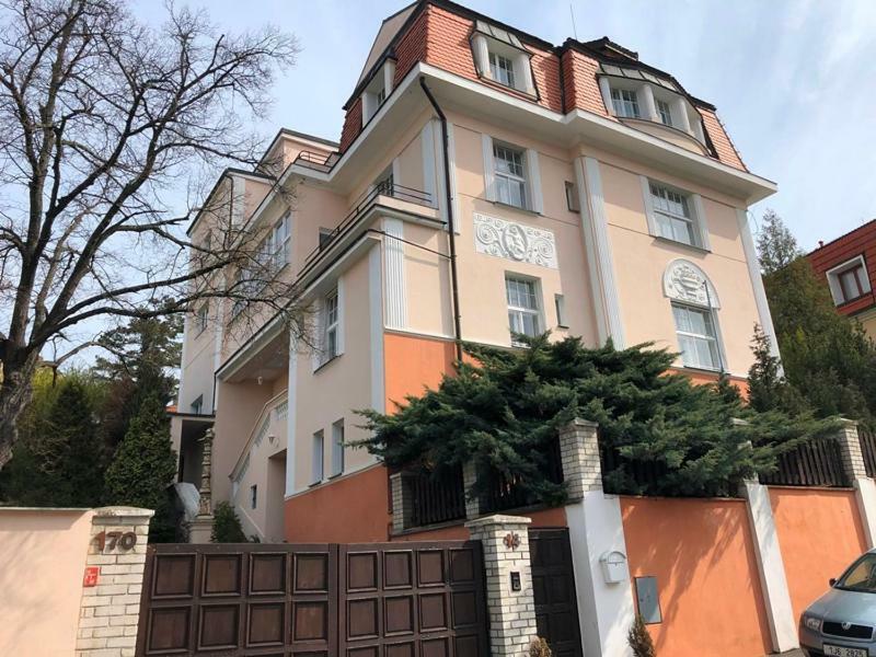 Privatunterkunft In Prague-big+comfy Prag
